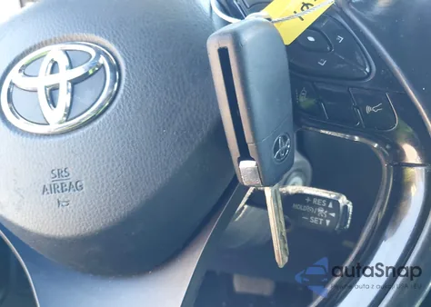 2018 Toyota C-Hr Xle z USA, uszkodzony, nr VIN NMTKHMBX8JR027558